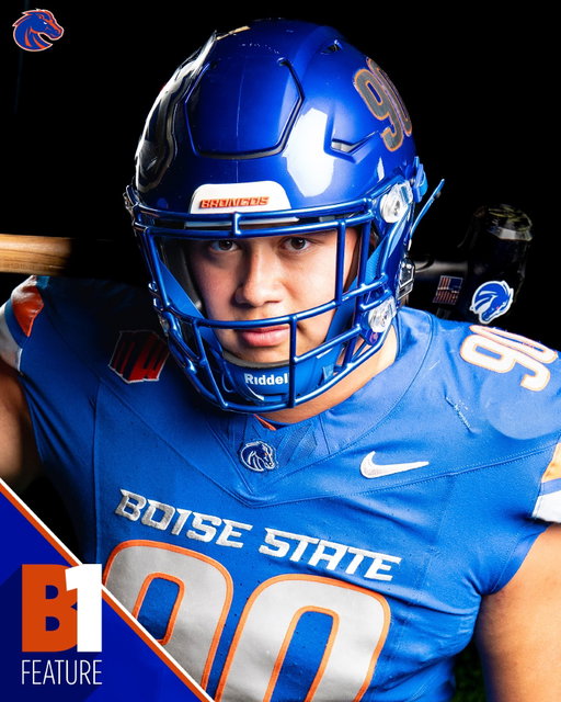 𝗕𝗿𝗮𝘅𝘁𝗼𝗻 𝗙𝗲𝗹𝘆: A Senior Day That Almost Wasn’t

📰 Read the full B:1 Feature now at broncosports.com 

#BleedBlue | #BuiltDifferent