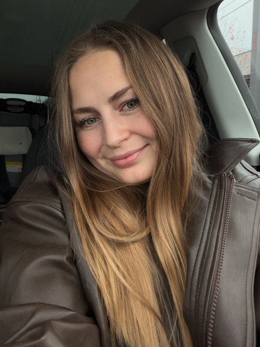 A little pause in the car before life gets busy again 🤎