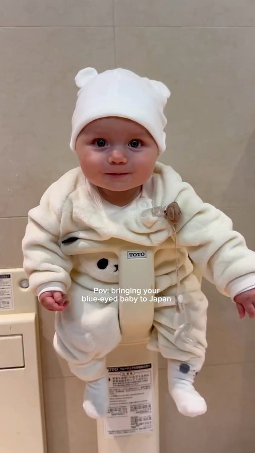 Mister Kawaii 🇯🇵👼✨

Japan might just be the best place to travel with a baby. I was a bit nervous about bringing a 5-month-old into busy cities and tiny hotels/restaurants, but it ended up being such a wonderful experience. Everyone was incredibly kind, helpful, and completely obsessed with our baby boy, and he got attention everywhere we went! 🥺💙

It even got to the point where Leo now ignores his own name and only responds to “kawaii.” Already dreaming about going back. One of my favorite countries by far! 🇯🇵✨