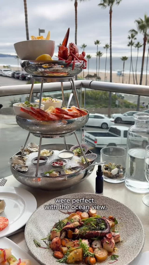 Looking for a seafood restaurant for the holidays? 
@opentable can help! 
I found The Strand House, an ocean-view spot with super fresh seafood, and they’re hosting a special 6-course Light Up the Night Dinner with fireworks on 12/14 🎆
It’s a prepaid event with early seating times like 4:30 PM and 4:45 PM. And the best part? You can reserve it directly on @OpenTable, super easy, plus you’ll get reminder notifications and earn points for future rewards 🙌
If you want to enjoy a festive dinner and watch the fireworks, make sure to book soon!
📍 The Strand House @strandhousemb
117 Manhattan Beach Blvd, Manhattan Beach, CA 90266

#OpenTablePartner #brunch #brunchtime #losangeles #lafoodie #thingstodoinla #restaurant #manhattanbeach #hiddengems #opentable