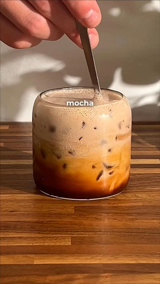 Choc Cream Iced Mocha 🍫☕️ Recipe 👇🏽

Recipe:
- mix a hot double shot of espresso with 1 oz/ 30 ml of chocolate sauce in your serving glass
(You can also melt real chocolate in your espresso)
- add ice
- pour in 2 oz/ 60 ml of your milk of choice 
- add your chocolate cream on top:
* 3 oz/ 90 ml of heavy/ oat cream
* half oz/ 15 ml of chocolate sauce
* 1 oz / 30 ml of your milk of choice 
* froth for 1-2 min

That’s it. Enjoy! 😁

#icedcoffee #icedlatte #coffeerecipe