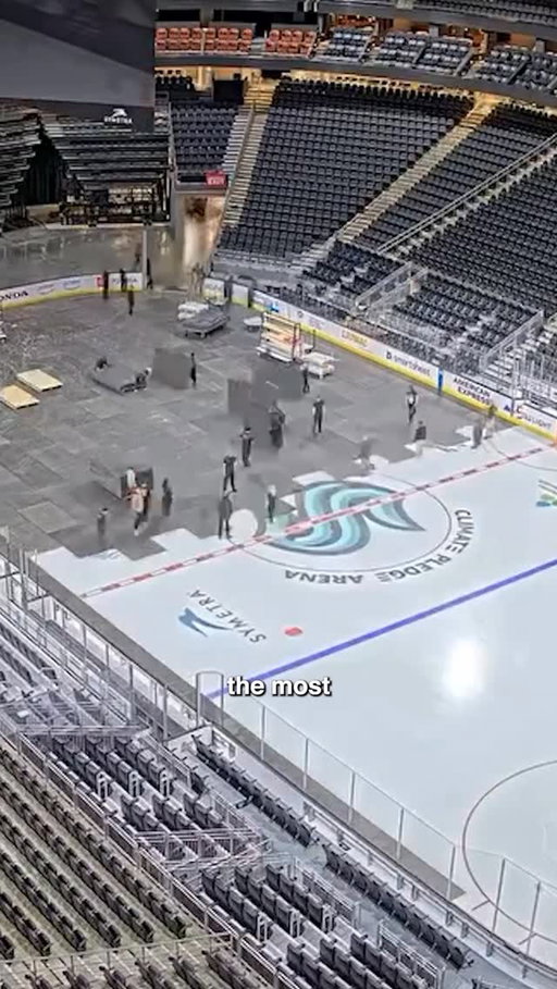 This is genius 😳☔️

#sportscommentarytiktokcontest #sportstechnology #seattlekraken #nhl #hockey