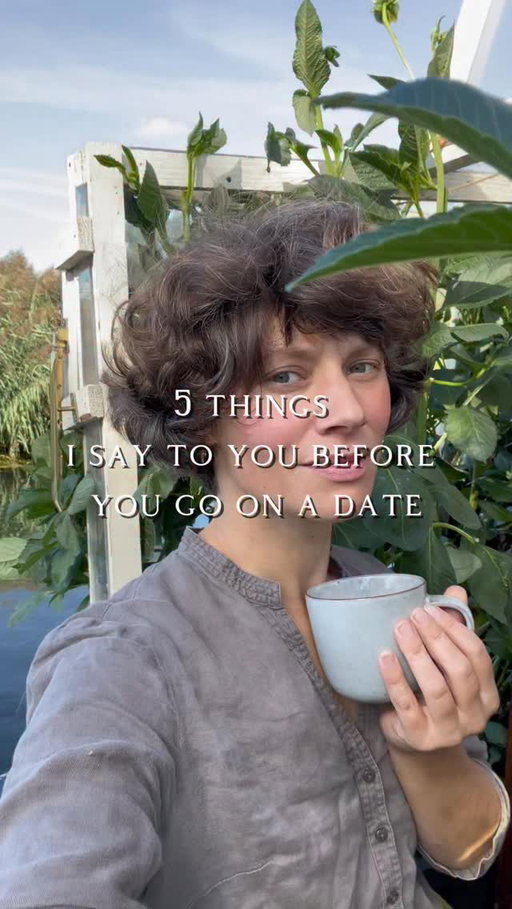 As the weekend approaches listen to Aunt Roka aka Dating Coach #advice #dating #date #datingcoach #love #people #peopleinlove #human #behaviors #narrowboatlife #boatlife #riverlife #narrowboat #lifeontheriver #life #relationships