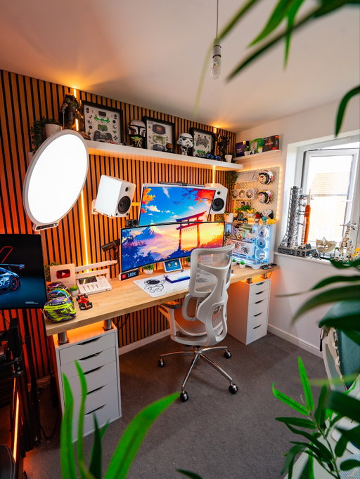 Friday setup vibes 🌿🧡

The weekend is almost here, what are your plans? I’m getting in some last bits of work today before a busy weekend ahead 💪🏻

Have a great Friday everyone! 🥰

________________________________________

📸 More content - @spuddplays @behindthespudd
💜 Check out my other socials (links in bio)
💰 Partner discounts in bio
✉️ DM or Email for collabs
________________________________________

#pcsetup #desksetup #setupinspiration #gamingroom #studiosetup #pcgaming #gaming #contentcreator