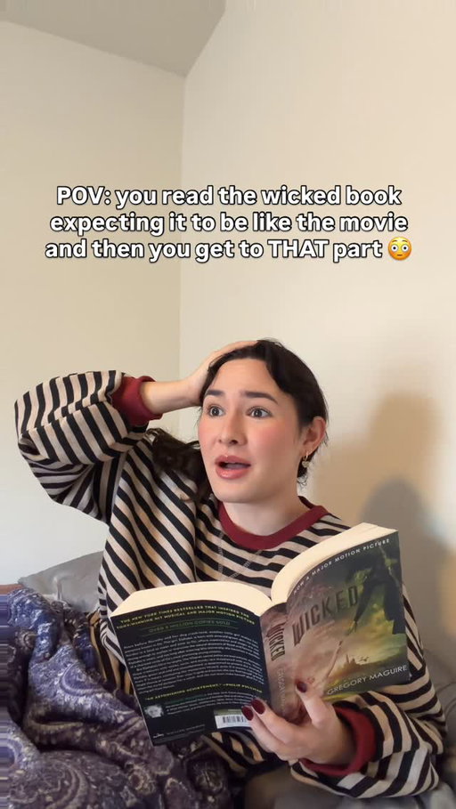 YOU HAVE BEEN WARNED 🤗

#wickedmovie #wickedforgood #wickedbook #wickedthemusical #gregorymaguire #arianagrande #cynthiaerivo #glinda #elphaba 

wicked book vs movie