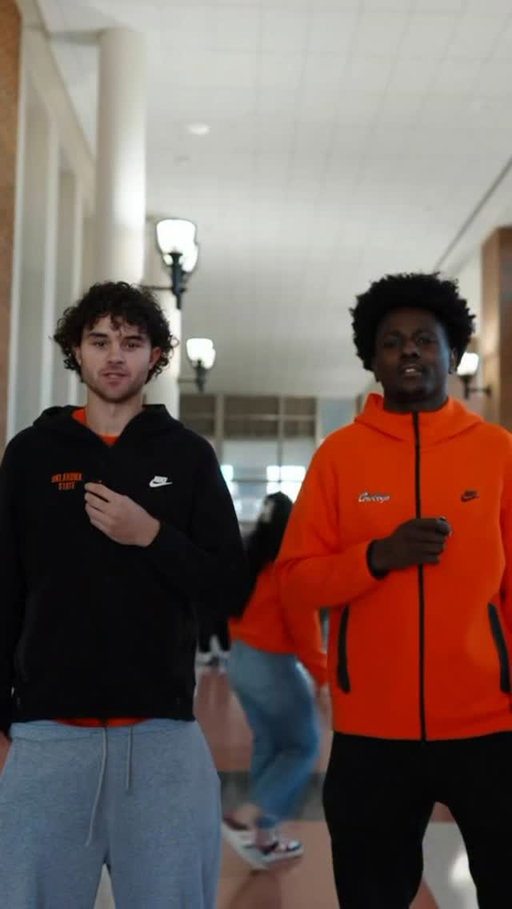 Two of our newest Cowboys testing the fanbase on Cowboy hoops history 📚🏀 Some of y’all passed, some of y’all need to hit the books 👀

#gopokes #okstate #cowboybasketball #stillwater #big12hoops #cowboynation #trivia