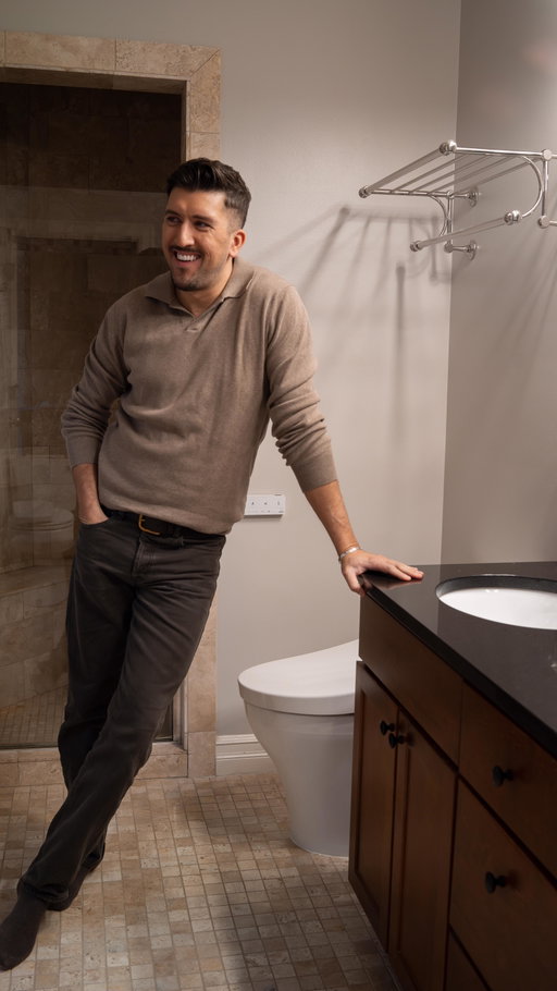 Bring the luxury of a hotel spa to your home with @TOTOUSA just like I’m giving my friend’s primary bathroom an upgrade with the new TOTO Acquia. #ad 

The TOTO’s AQUIA IV WASHLET®+ S5 One-Piece Toilet is a modern addition to any bathroom that is not only high-tech and functional but has a sleek design that eliminates visual clutter. The smart hygiene-focused and self-cleaning technologies include a EWATER+ and CEFIONTECT function, which helps maintain a cleaner wand and bowl without relying on harsh chemicals. A smarter, low impact impact on your environmental footprint while still adding a touch of luxury to your space.

Come check it out yourself at your local TOTO showroom! #TOTOWashlet