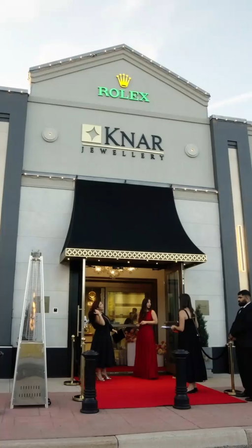 ✨ Throwback to a magical evening under the stars! ✨

Our Starry Night celebration marked the grand re-opening of our Oakville store and 20 incredible years in this wonderful community. 🌙💫

Thank you to our clients, partners, and friends who joined us — your continued support and trust make moments like this truly special. Here’s to many more years of brilliance together! 💎

#KnarJewellery #KnarOakville #StarryNightEvent #KnarExperience #LuxuryJewellery #JewelleryEvent #OakvilleCommunity #20YearsStrong #GrandReopening #CelebratingInStyle #CanadianJeweller #KnarCelebrates