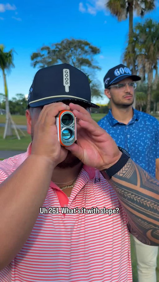 Someone come get this guy Maslopey… his range finder needs to be checked👀
•
#malosigolf #golf #internetinvitational #reels
