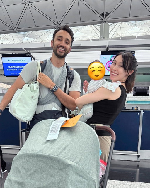 watch out... bebe on the go !! 💨

we’ve survived four flights with baby so far, all with @cathaypacific who have been amazing (@cathaypacific you looking for ambassadors anytime soon? 👀)