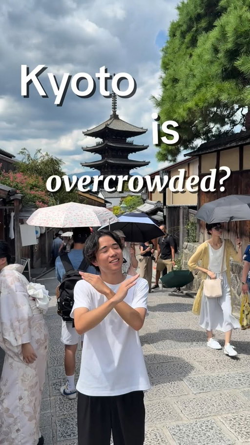 @kai_travels.jp 👈follow more Japan travel tips📝

📍 Dorogawa Onsen, Nara ♨️✨
Tucked deep in the mountains of Nara, Dorogawa Onsen is a peaceful hot spring town that feels like stepping back in time.

🌲 A town frozen in time
Wooden inns, lantern-lit streets, and fresh mountain air create a calm and nostalgic atmosphere you won’t find in the city.

♨️ Relax in natural hot springs
Many ryokan offer soothing outdoor baths — perfect after exploring the mountains and rivers nearby.

🐟 Local flavors
Try freshly grilled river fish made by friendly locals, along with handmade mochi dumplings that are loved in the area.

🌄 Nearby activities
• Godaimatsu Limestone Cave
• Menfudo Limestone Cave
• Tenkawa Daibenzaiten Shrine
• Scenic hiking trails and riverside walks

🚗 Access
About 2 hours from Osaka — making it an ideal day trip or overnight escape.

✨ If you’re looking for quiet streets, nature, and a true taste of traditional Japan,
Dorogawa Onsen is one of Nara’s best hidden gems.

Make your trip unforgettable▶︎ @realgoodjapantour 

#japantrip #japantips #visitjapan #japanlife #dorogawaonsen #nara #onsen