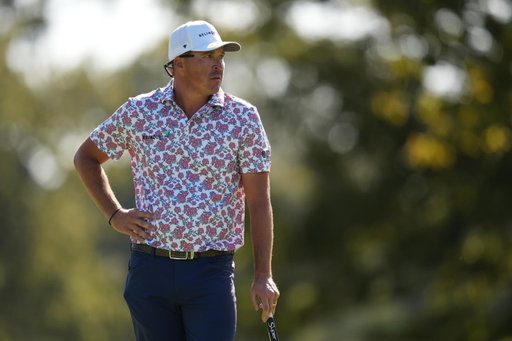 My 2025 @pgatour season is officially over. I’m very happy and grateful to have finished inside the Top 100 on the FedEx and keep full status for 2026! 

Huge thank you to everyone who has helped and supported me through the highs and lows all season, especially my wife @annie_sabo 

Big thanks to my guy @jp_twothree for walking all those miles with me. 

I’m excited to spend some time at home with family and friends. 

See yall in Hawaii in January ✌️