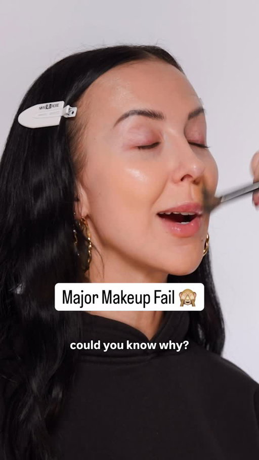 I was trying to redeem myself and instead made a major error while doing @makeupbynikkilarose’s makeup 🙈

So excited to have my bestie and longtime makeup artist back on my channel! We also filmed a full tutorial on her channel breaking down how she did my makeup. Links are in my stories! 🤗

#makeup #makeuptutorial