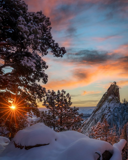 Grab your camera and hit the trail, those Flatiron views are worth every crunchy step! 🥾

📸: @tomkingsford