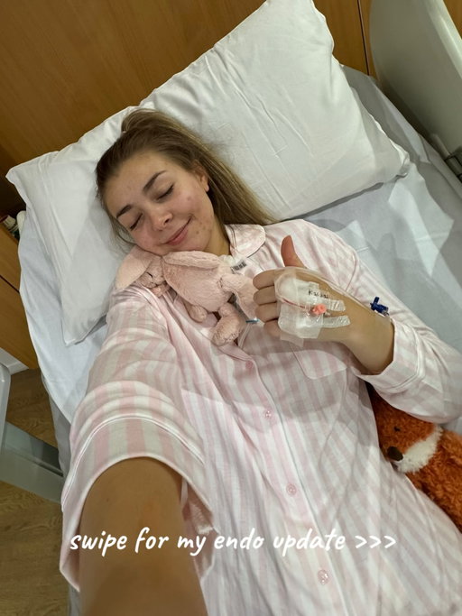 Past 24hrs has been a bit of a whirlwind! 😅 #endometriodis #adenomyosis #laparoscopy #surgery