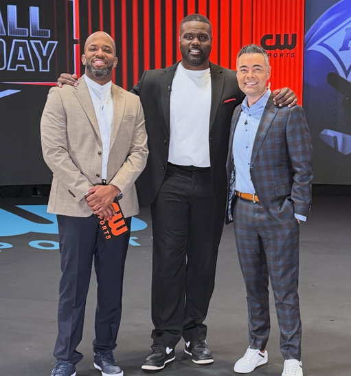 Saturdays + Friends + Football = @thecwsports! 🏈

The gift that keeps on giving. 🙏