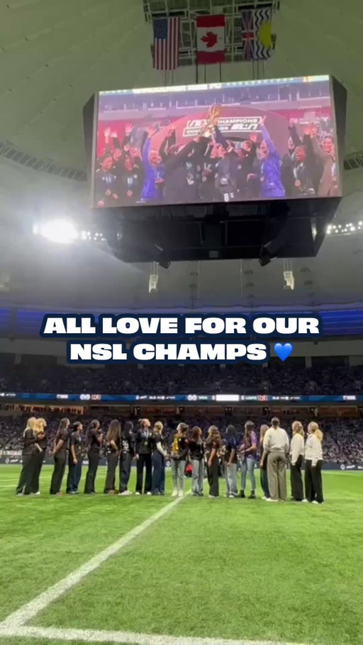The love they deserve in front of a sold out BC Place crowd 💙 Congrats, @vancouverrisefc! 

#VWFC x #VanRiseFC