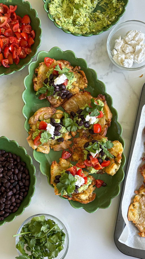 5 Ingredient Smashed Potato Tacos 🌮

This is 555 - a series where I’m sharing 5 ingredient recipes, 5 days a week, for 5 weeks!

Recipe 10 is my Smashed Potato Tacos that use crispy, golden potatoes as the taco shell. Filled with avocado, cherry tomatoes, black beans and vegan feta for a simple and budget-friendly taco.

👉 Comment “TACO” and I’ll DM you the recipe, or grab it off my website link in my bio!

#555 #5ingredientrecipes #easyrecipes #taco #smashedpotatoes #crispypotatoes #tacorecipe #veganrecipes