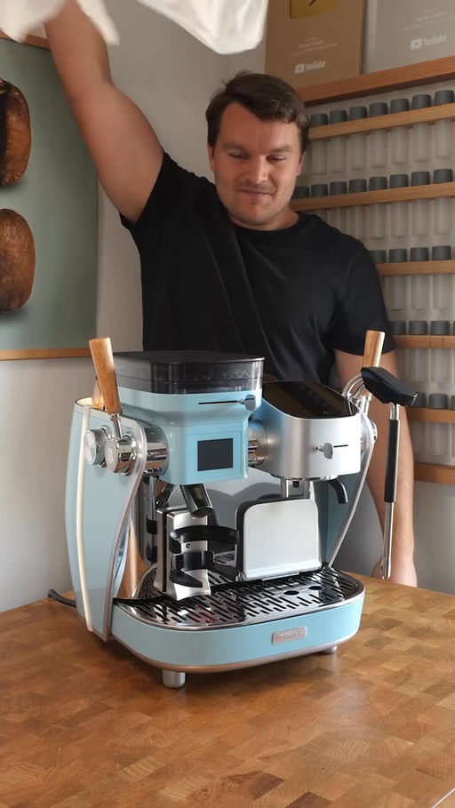 Unboxing and Brewing with Maxim’s La Siene X

The Siene X is on sale for Black Friday! Use the link in my bio for a discount, and to get and extra set of coffee accessories, including a 600ml milk pitcher, a knock box, a tamper holder, and a travel mug for free with purchase. 

@maxims_coffee #maximsespresso #seinex