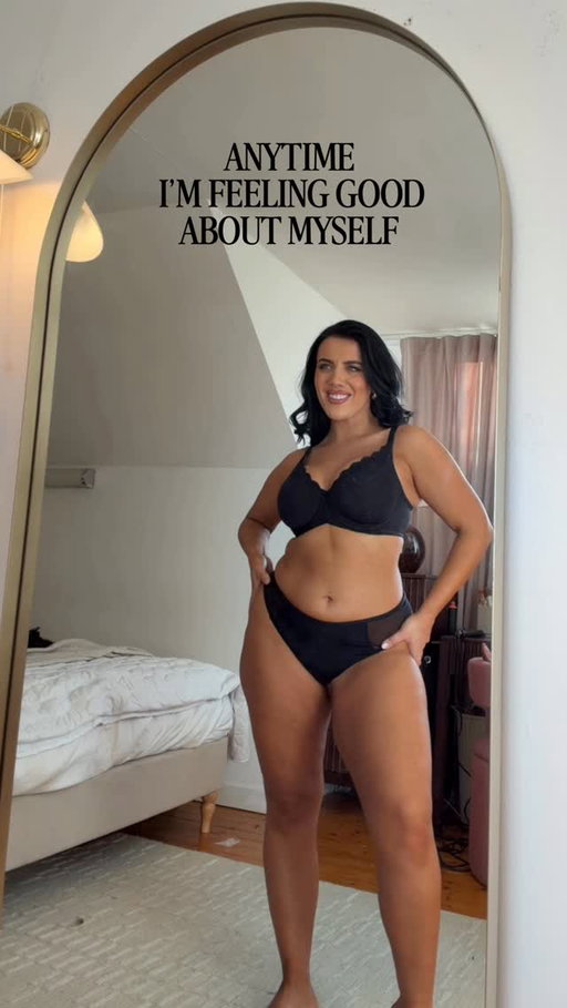Who relates? 😆👀🖤 We are our biggest haters sometimes!!! And even I need reminding sometimes when social media accounts and even brands only push partywear on a size 6 you compare yourself!! When fashion is for everyone and it needs to be shown on all shapes an sizes! For dress details comment DRESS #fashion #party #bodypositivity