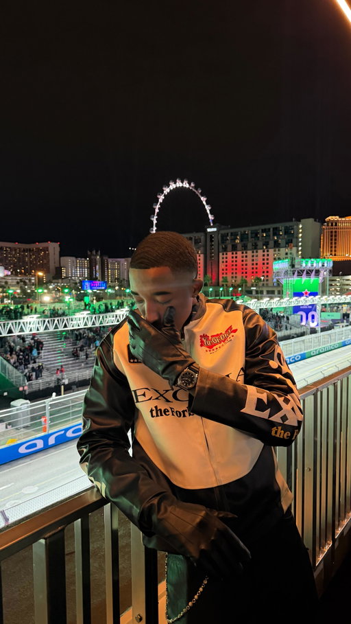 And I got EVERY SINGLE LAP🤣

#f1 #f1lasvegas #f1racing