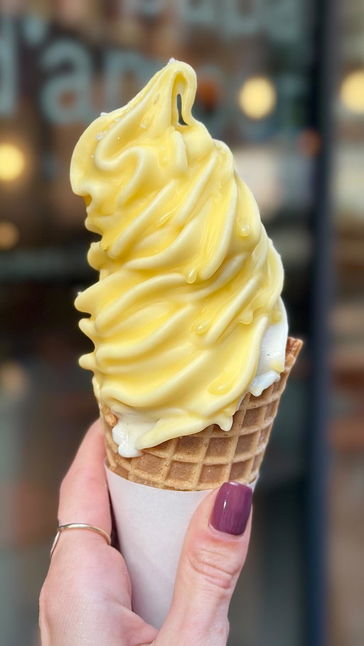 Would you try butter dipped ice cream?! 🧐@foodvsmia visited @papadamournyc to try this viral treat made up of creamy Madagascan vanilla bean soft serve, dipped in a French butter shell (made with the best Isigny Ste. Mère butter from France) and sprinkled with fleur de sel. Don’t forget the vanilla mochi surprise at the bottom! This treat is available until the end of the year in store. 🧈🍦Let’s see how many people would try it below! 👀