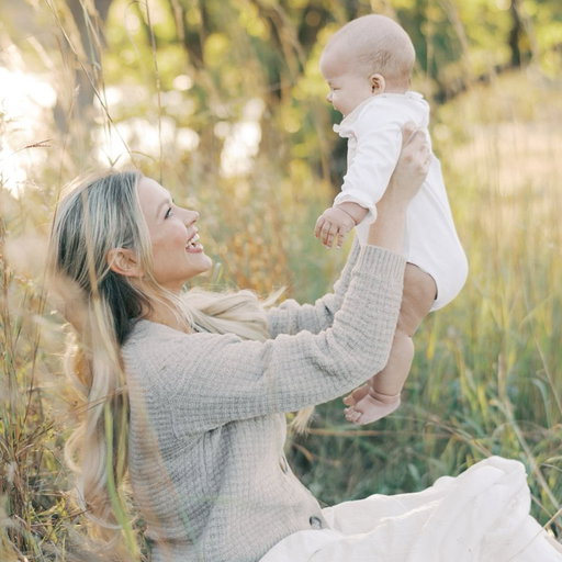 Lennon is lucky number 7 months! She is the sweetest dream come to life. The cutest, most amazing little girl ever. 🤍✨

Thank you @anniewellsphotography for these photos