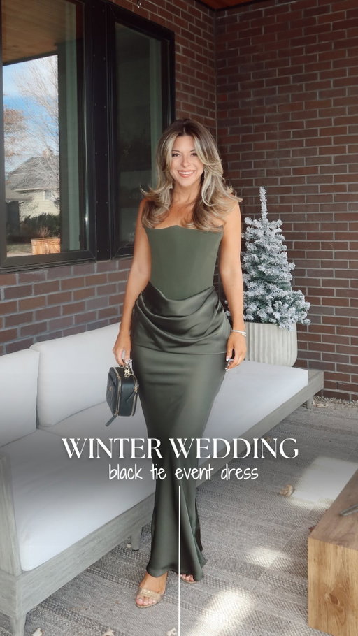 comment SHOP to be BEST DRESSED at your next winter black tie event 🫶🏽🎄👰🏼‍♀️💍

https://liketk.it/5AK7F

👉🏽follow @shopclassycleanchic for more wedding guest and special occasion looks!
——
#houseofcb #winterwedding #specialoccasion #winterwedding #formaldress