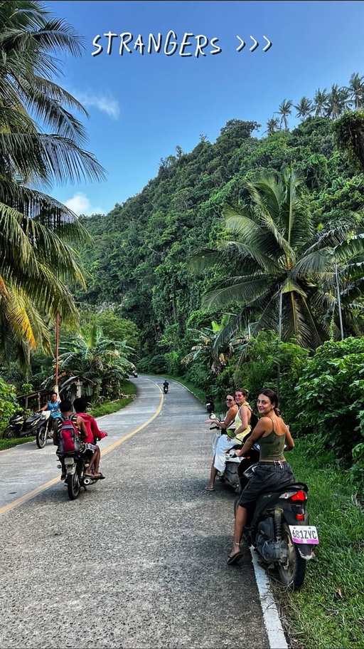 I don’t know who this guy was but he made my whole day when I watched the video back 😭❤️‍🩹✨🧚‍♀️

I’ve also been feeling so so loved here in the Philippines, like it’s absolutely insane!! Salamat po!! 🥰

#siargao #philippines #betocoldspring