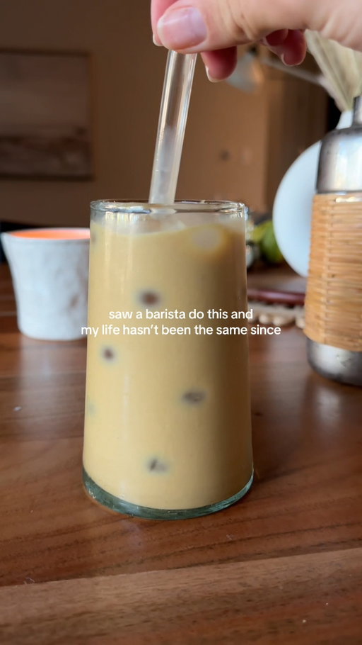 At-home shaken coffee cake lattes hit different 😮‍💨