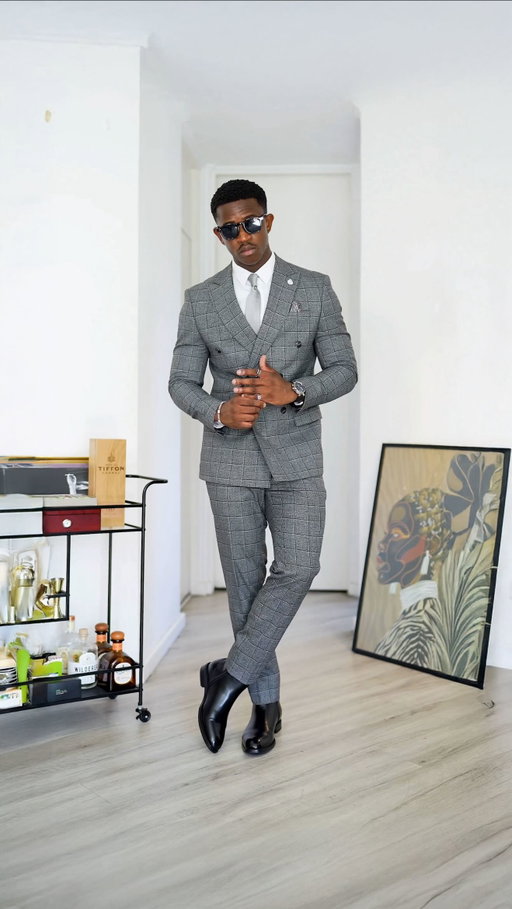 Which outfit are you going with out of these 5 ?

Use code AUDREY25 to get 25% off - link in bio

🔎 : Smart Vs Casual Collection by @brunomarcshoes

#BrunoMarcSVC #BrunoMarc #styleinspo #reel #whatiworetoday #explore #menwithclass #suit #dappermen #chelseaboots
