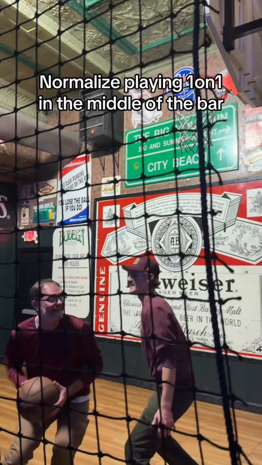 Can we get every bar to put in a mini basketball court? 

#bar #college #basketball #montana #explore