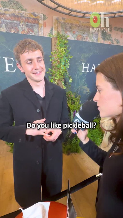 For today’s special episode of Overheard Happy Hour: @lizabanks11 heads to the Hamnet red carpet in NYC to chat with Paul Mescal about... whatever padel is?

Follow @happyhouroverheard for more! 🍸