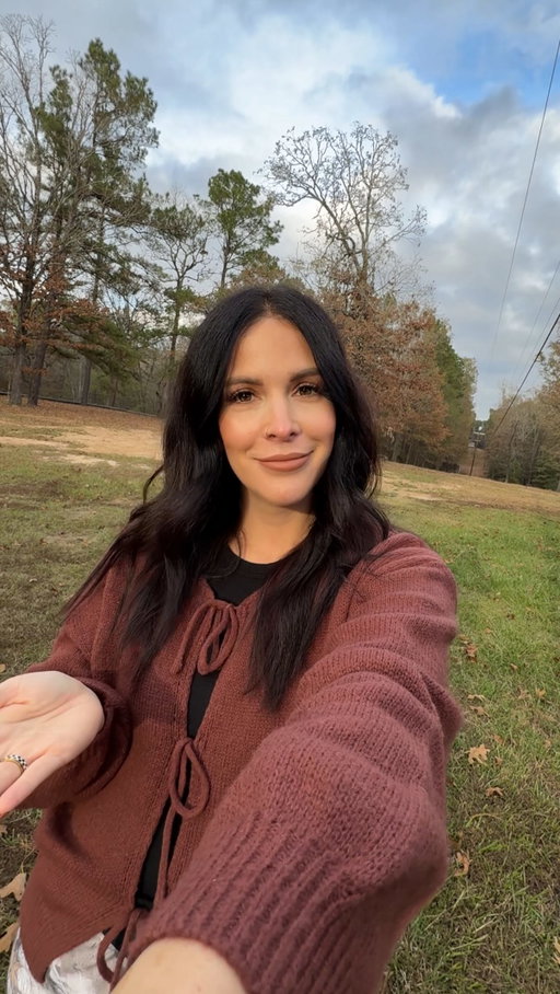 One thing about the girls on here… we ride HARD for each other. Moms lifting moms, chaos cheering on chaos, and honestly? I wouldn’t survive this season without this little corner of the internet. 🤝💖✨

millennialmoms #workfromhomemomlife #chaosparenting #relatablemomcontent #momcreator #momsoftiktok #momsofinstagram #ugccreator #momcommunity #momhumor #reelsgrowth #roadto10k #millennialmomlife #momfriendsonline