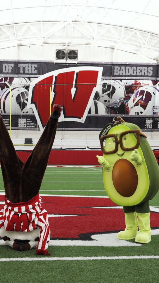 Even when you flip, you can still take a dip. 🙌🥑
Bucky’s signature move won’t keep him from a great snack — powered by Badger spirit and @eatwholly!