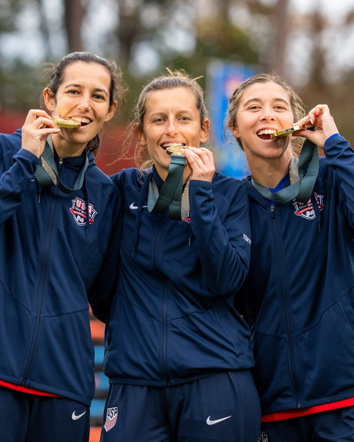 Add it to the collection! 🥇 #USdeafWNT