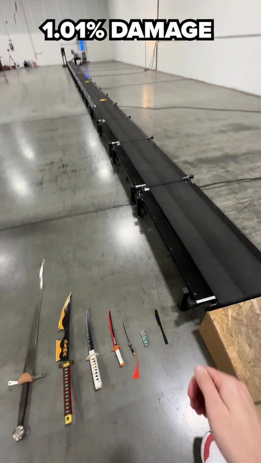 Bananas vs treadmill physics 🍌💥
#ScalingTest #BananaChallenge #ChaoticExperiment #BackyardLogic #CreatorReels #FunnyReels #ReelsTrend #ReelsComedy #ContentHouse #PhysicsButMakeItStupid #LOLReels #ViralReels