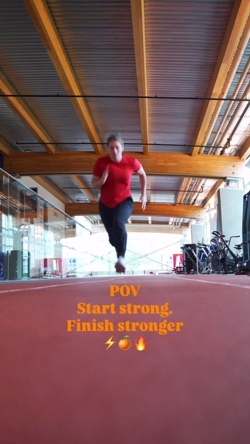 Did you know? Every fraction of a second gained in @hallieclarke_ ‘s starting sprint can equate to 3X that in speed at the finish line? It pays to have a healthy start 🍊⚡️🔥
#peelthepossibility #citruslove #suncandy #cheersquad #worldchampion #ready2slide #suncandycitrus