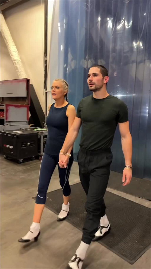Reunited and it feels so good. 🥹❤️ Be sure to text “ELAINE” to 21523 from 8-11pm EST!! #dwts #teampartnertrap