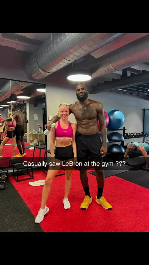 Why don’t these things happen to me? 💔 (via runnerfun16/TT)

#lebron #nba #basketball
