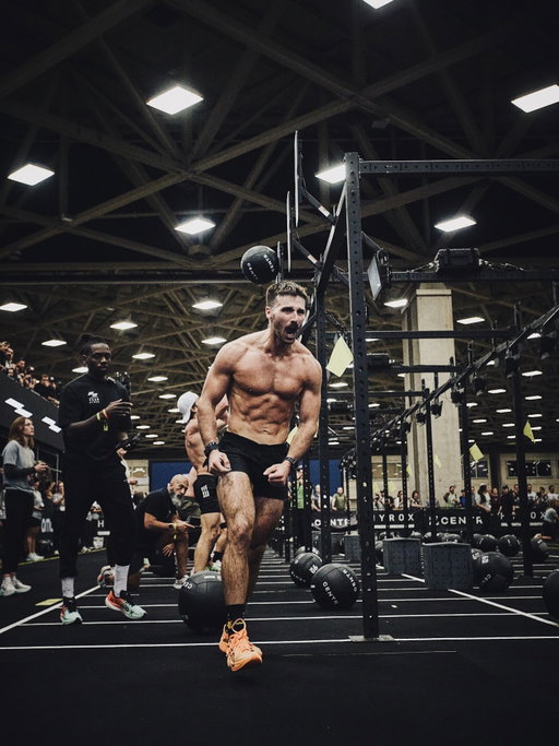 4 races. 4 Podiums. 4 PR’s.

Sunday night wrapped up a whirlwind 10 days for @jack.d_fitness. After securing his first HYROX victory on Friday, he and Pro Doubles partner @ryandouglas44 placed 3rd in Dallas and narrowly missed going sub-50 for the first time (50:12).

Jack is now ranked as the #24 HYROX athlete in the world and is knocking on the door of the #Elite15.

This isn’t luck. It’s hard work paying off.

🥉HYROX Chicago Pro Doubles (51:09)
🥉HYROX Chicago Pro Solo (56:23)
🥇HYROX Dallas Pro Solo (56:21)
🥉HYROX Dallas Pro Doubles (50:12)

#DoHardThings