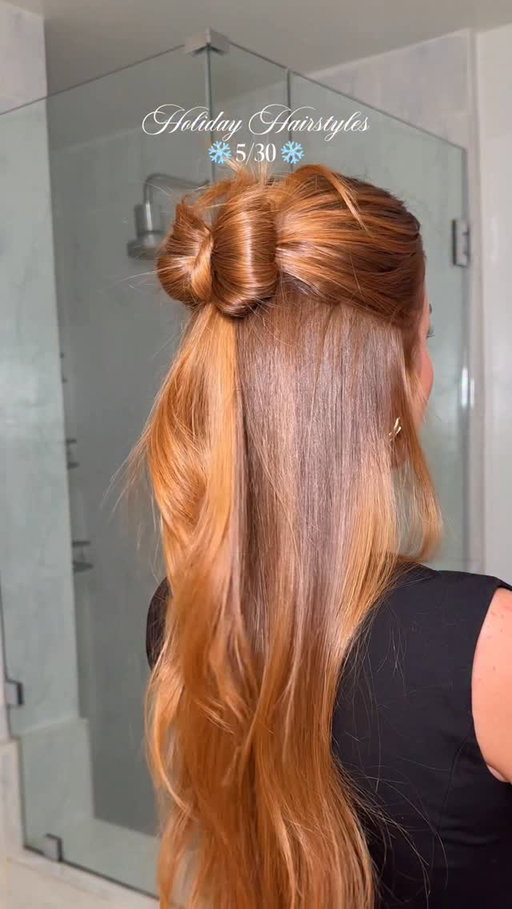 Nothing more festive than a bow 🎀

 #holidayhair #holidayhairstyle