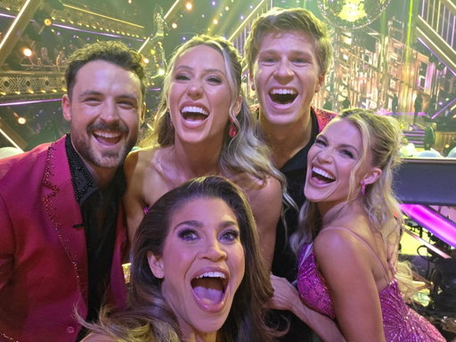 Congratulations to our mirrorball King & Queen, @robertirwinphotography & @witneycarson! Words can't express what this season has meant to me and I can't wait to see you on tour in 2026!