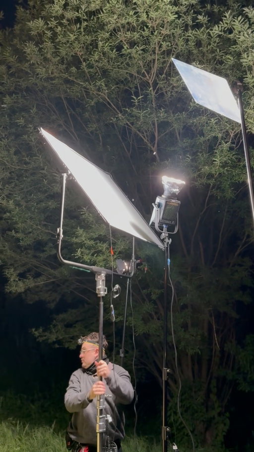 Cinematographer Manuel Vlastelica, ACC recently tested the Godox AD33 on a production.The adjustable diffusion made the lighting easier and more flexible.

“We filmed with a very small crew in Chile’s Sixth Region, and the AD33 was especially useful during the night hunting scenes, where we relied on a mix of natural darkness and selective artificial lighting sources to shape the atmosphere.”

Production company: Nuevos Trópicos @nuevostropicos 
Director: Diego Acosta @querido.diego 
Cinematography: Manuel Vlastelica @manuvlastelica (Thank you for sharing your work with us!)
#godox #knowled #behindthescene #filmlighting #lightingsolution #filmproduction
