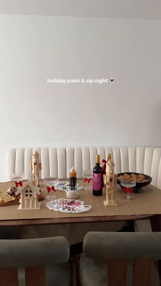 Holiday paint & sip night with good wine from @pellerwines and good company :) we couldn’t decide between painting christmas houses or nutcrackers so we did both! We’re looking forward to our next craft night and trying a new Peller Estates wine✨🍷#ad #craftnight #girlsnightin #holidaycrafts #paintandsipparty