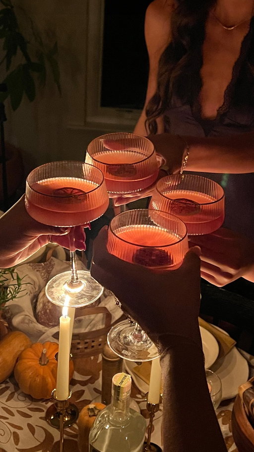 An 818 Friendsgiving by @kenachock