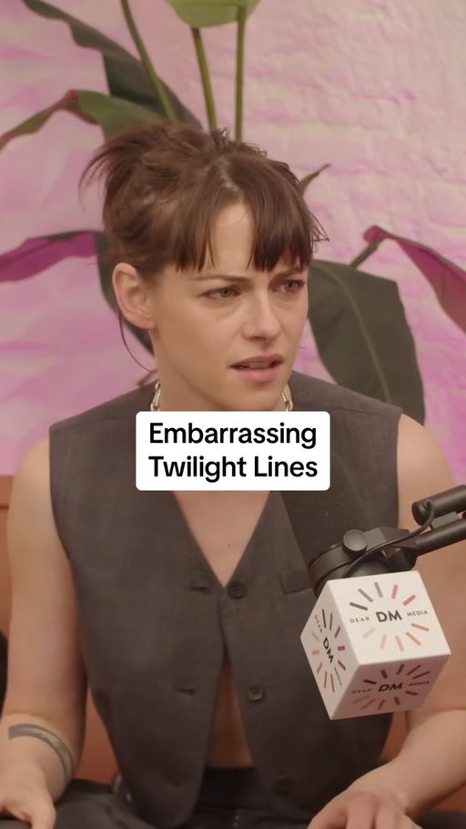The things we'd do to hear 'Where you been, loca?' for the first time again 🌔

🎙️ @notskinnybutnotfat