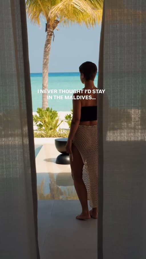 First: comment PORTFOLIO, and I’ll send you the link to grab my website portfolio that has allowed me to land hotel collaborations all over the world! 

Use BLACKFRIDAY for 10% off the next 24h!

Honestly, I never thought I’d ever travel to the Maldives… and definitely not stay in a 5-star luxury resort -not even for my honeymoon.

Yet last year, the “impossible” became my reality.
I collaborated with a luxury resort… with only 450 followers.

All because I created a portfolio that showcased my work and started pitching hotels.

Don’t be fooled - in the beginning I also sent multiple pitches to land my first deal. But in the end, you only need ONE yes.

If you dream of staying in luxury resorts or Airbnbs for free, follow these steps:

1) Create a portfolio to display your work.
No portfolio = no clients. Brands want to see what you can deliver before they collaborate.
You can design one for free in Canva, or use my multi-page linked website template to make it look professional from day one.

2) Send a short Instagram DM asking for the correct marketing contact and share your portfolio.

3) Send a more detailed pitch with clear content ideas.

4) Negotiate the deliverables + timing.

5) Combine your vacation with creating content and save thousands of euros.

And once you have a strong portfolio, you can even start making actual income through content creation.

So don’t let rejection stop you - you’ve got this. ✨

Comment PORTFOLIO to grab my template
and use BLACKFRIDAY for 10% off in the next 24 hours🧡