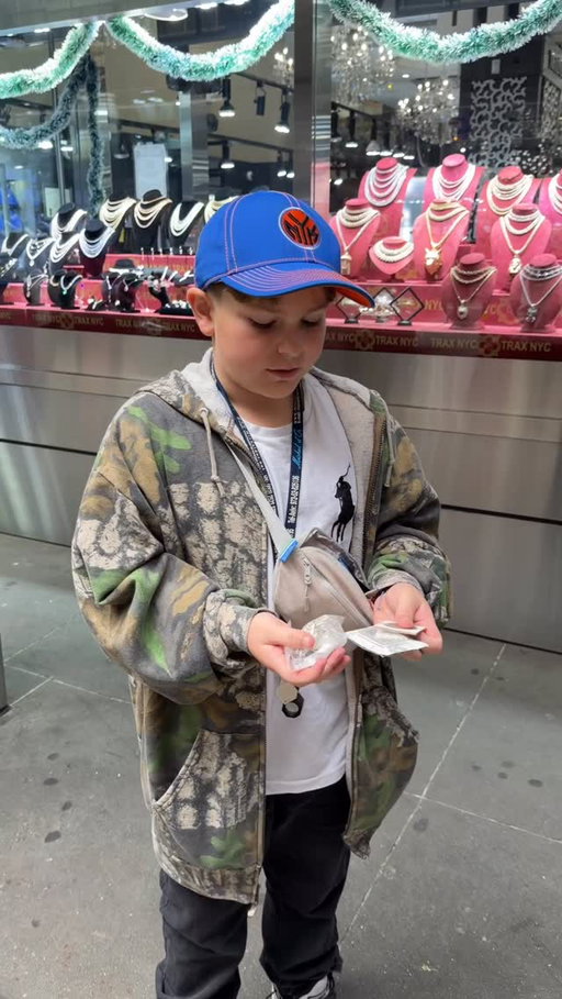 Tobin trades up to a Rolex. A young hustler walked into the vookum store with about $1,000 worth of silver. I took his silver on trade and got him into his first Rolex. Tobin and I then went around 47th street trying to fast flip his new Rolex watch into a more expensive Rolex. How did he do? #watches #business #hustle #rolex