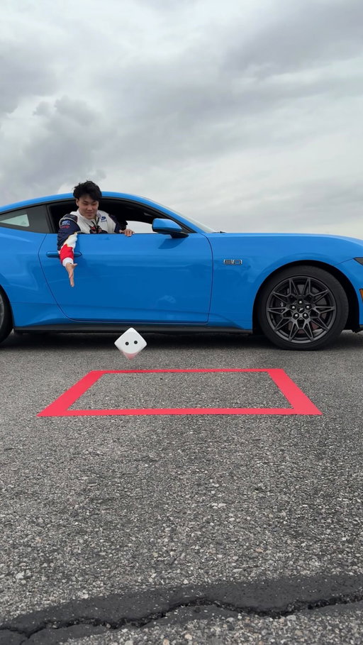 who gets it first? place your bets 👀

📍: #LasVegasGP | Red Bull Driver Seat
🎲: @jojosim @michellejenae 
🚙: @ford @fordracing 

*Disclaimer: Professional drivers. Closed course. Do not attempt